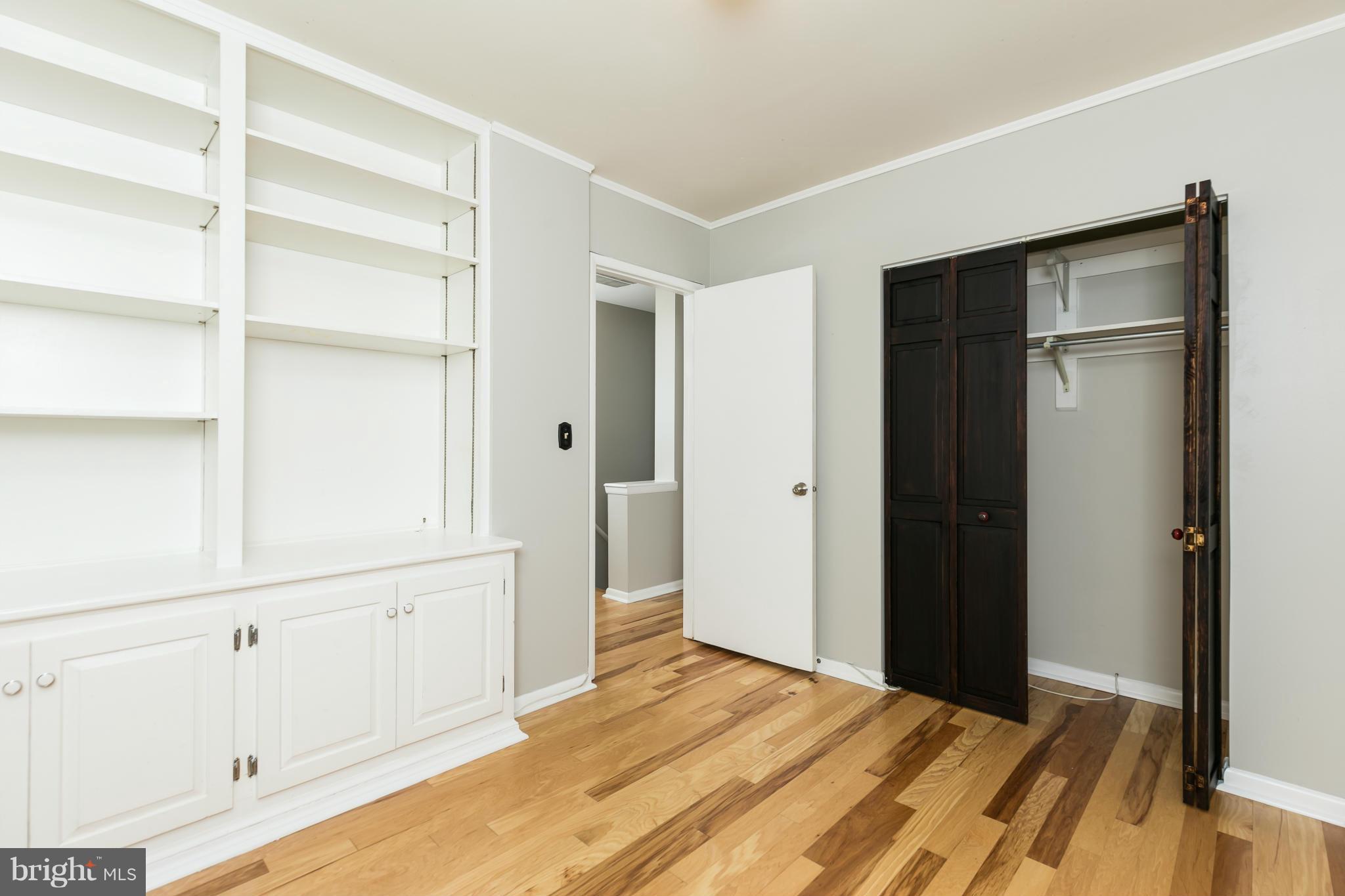 4637 28th Road South, Unit B Arlington, VA 22206 - Photo 19 of 23 Bedroom
