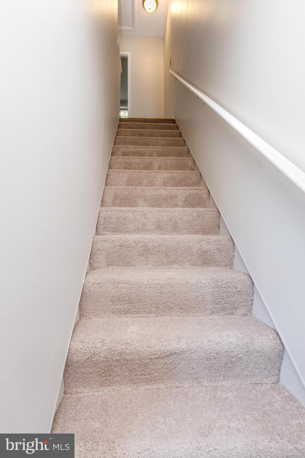 4637 28th Road South, Unit B Arlington, VA 22206 - Photo 4 of 23 Interior (General)