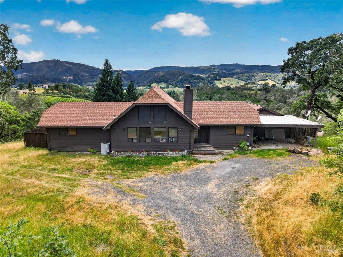 23881 Walling Road Geyserville, CA 95441 - Photo 2 of 40 Gallery Image 2