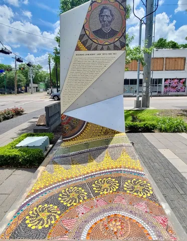 $2,950 | 2010 St Charles Street, Houston, TX 77003