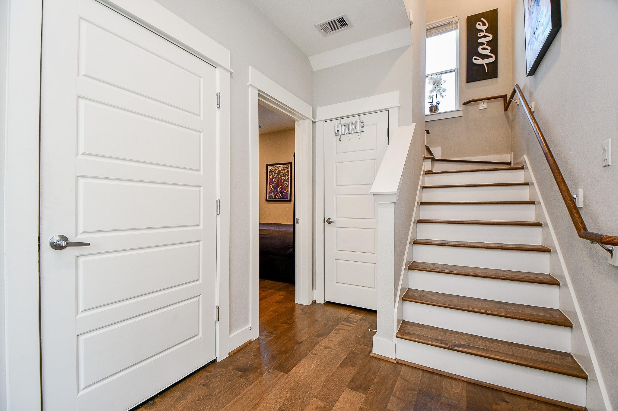 2010 St Charles Street Houston, TX 77003 - Photo 6 of 44 a view of an entryway with staircase