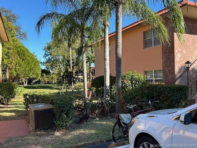 $175,000 | 1925 Southwest Palm City Road, Unit A 13, Stuart, FL 34994