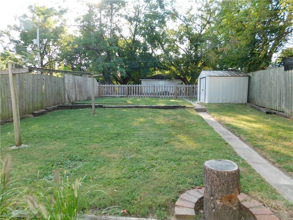 334 North Riley Avenue Indianapolis, IN 46201 - Photo 36 of 37