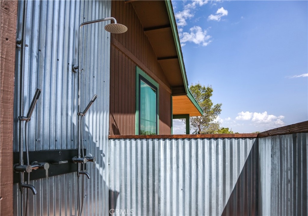 5969 Lorraine Road Yucca Valley, CA 92285 - Photo 33 of 45