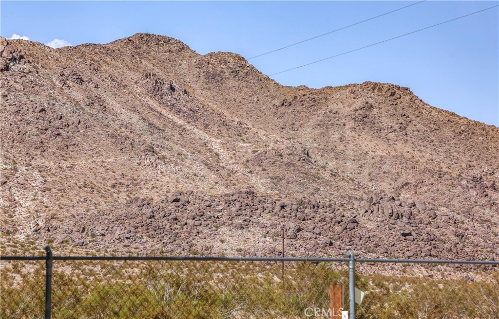 5969 Lorraine Road Yucca Valley, CA 92285 - Photo 35 of 45