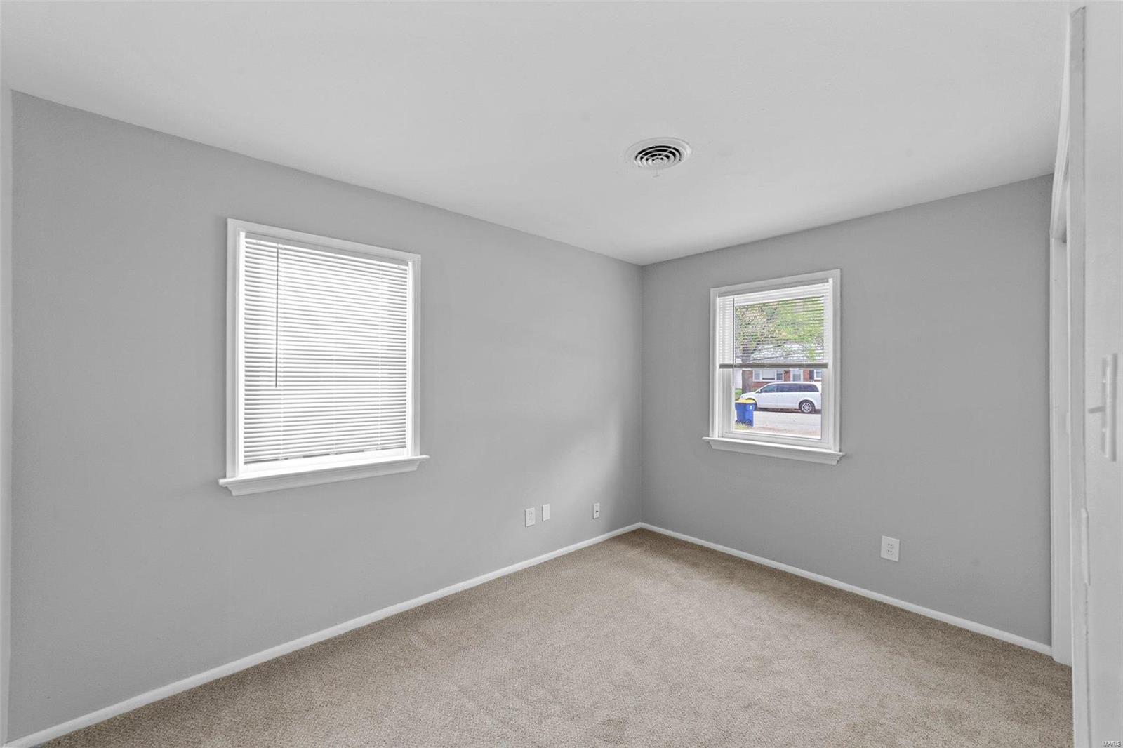 4401 Ashby Road St. Ann, MO 63074 - Photo 24 of 30 Gallery Image 24