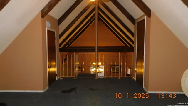 $549,000 | 3 Gansky Lane, Pleasanton, TX 78064