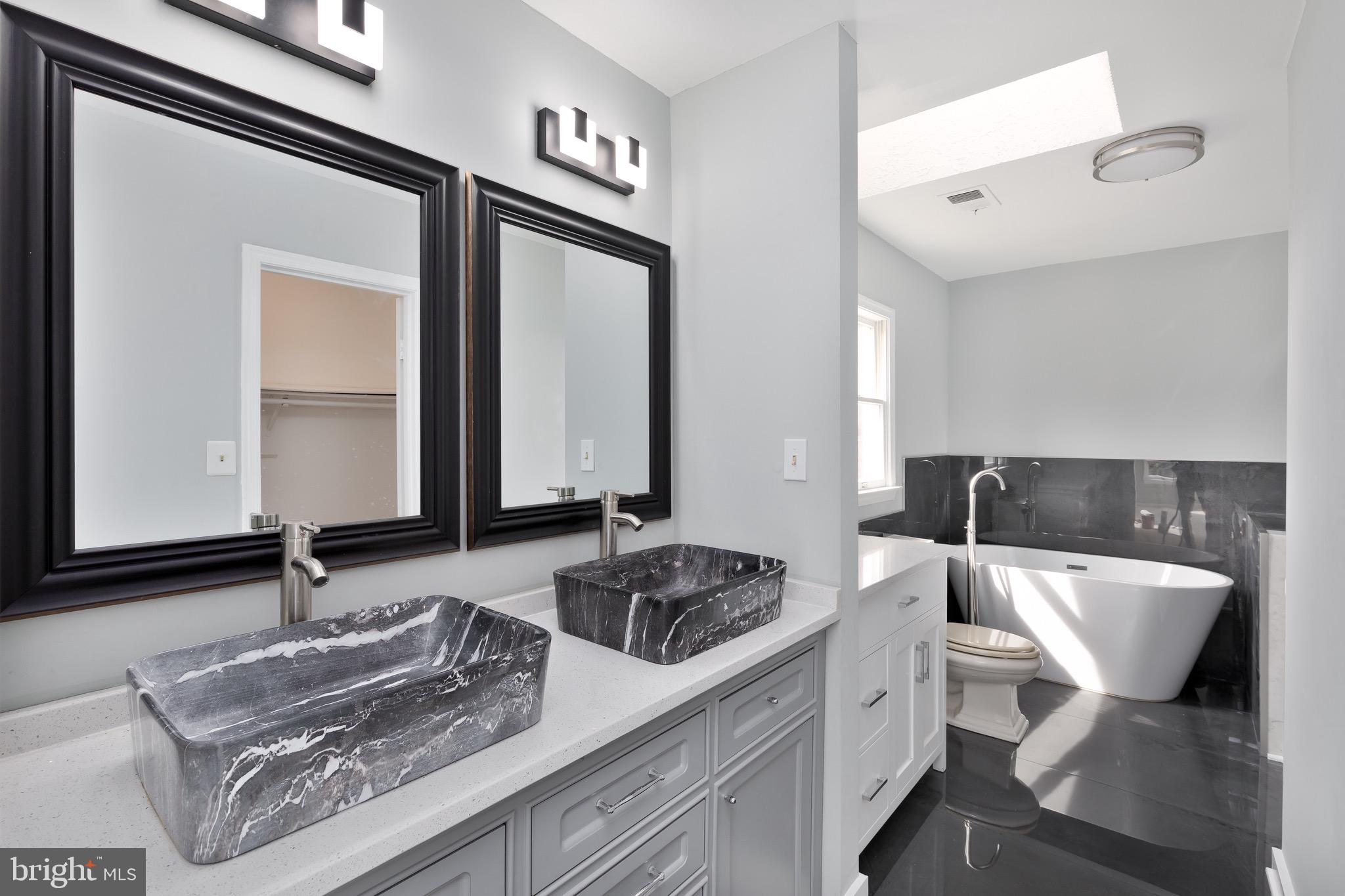 9290 Mainsail Drive, Burke, VA 22015 Compass