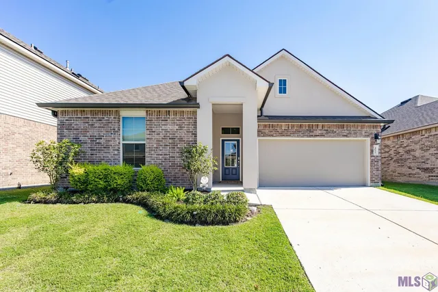 $2,350 | 4635 Mendocino Way, Baton Rouge, LA 70817