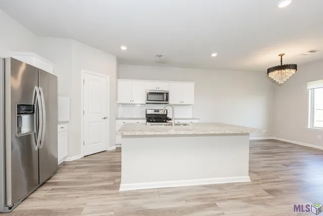 $2,350 | 4635 Mendocino Way, Baton Rouge, LA 70817