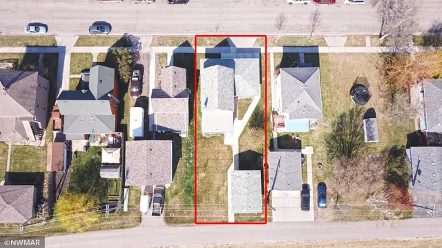 $224,000 | 225 Lincoln Avenue, Crookston, MN 56716