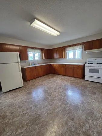 $224,000 | 225 Lincoln Avenue, Crookston, MN 56716
