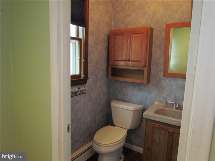 953 Sweetbriar Road Perkasie, PA 18944 - Photo 7 of 25