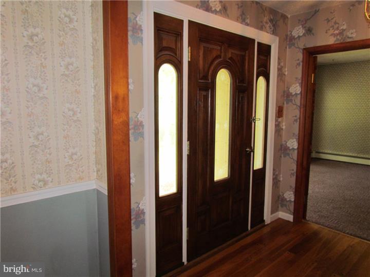 953 Sweetbriar Road Perkasie, PA 18944 - Photo 10 of 25
