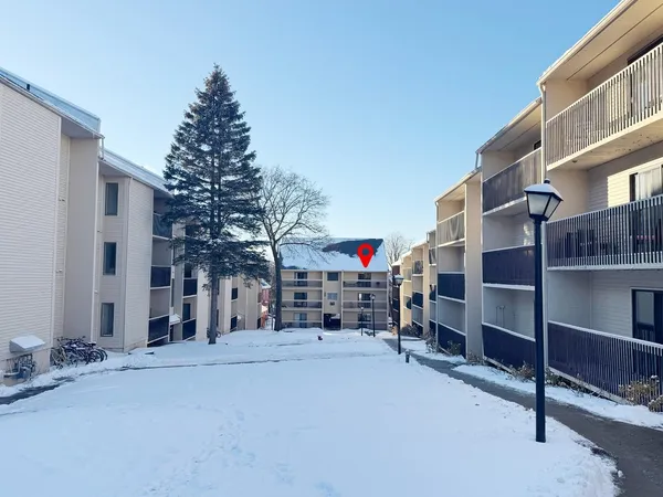 $326,000 | 37 South Williams Street, Unit 313, Burlington, VT 05401
