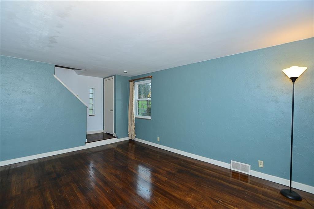 919 Hamil Road Penn Hills, PA 15147 - Photo 3 of 13 Living