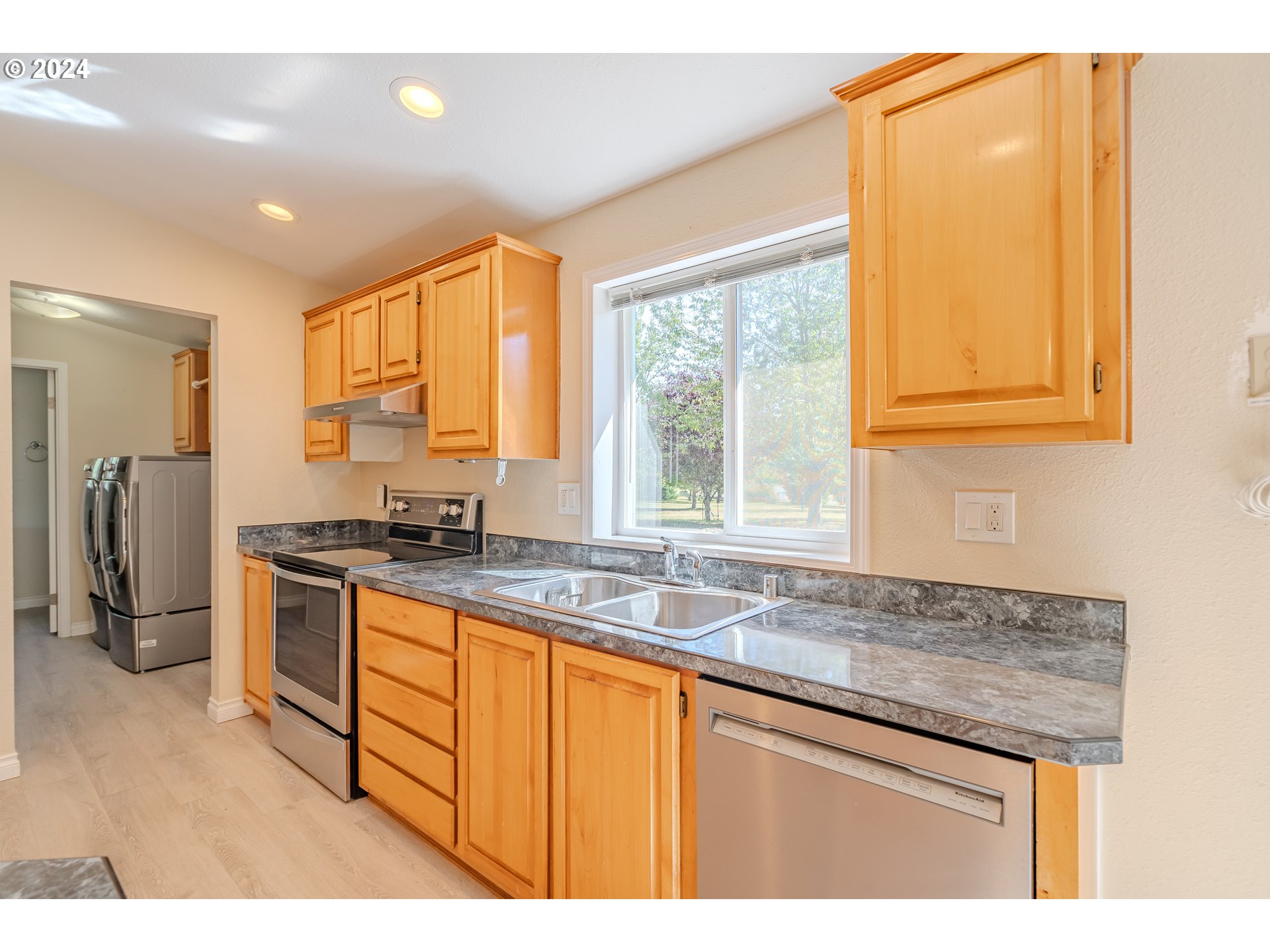 39616 Northeast Christensen Road La Center, WA 98629 - Photo 12 of 48 Gallery Image 12