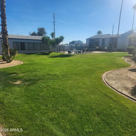 $1,195 | 7550 North 12th Street, Unit 226, Phoenix, AZ 85020