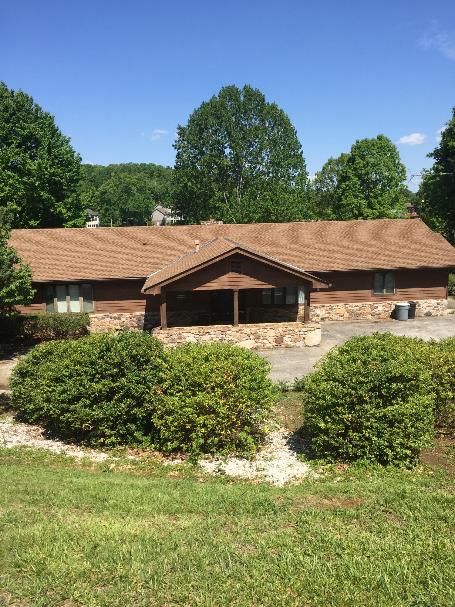 881 Oldfield Road Moneta, VA 24121 - Photo 3 of 18 Beautiful Lake Home