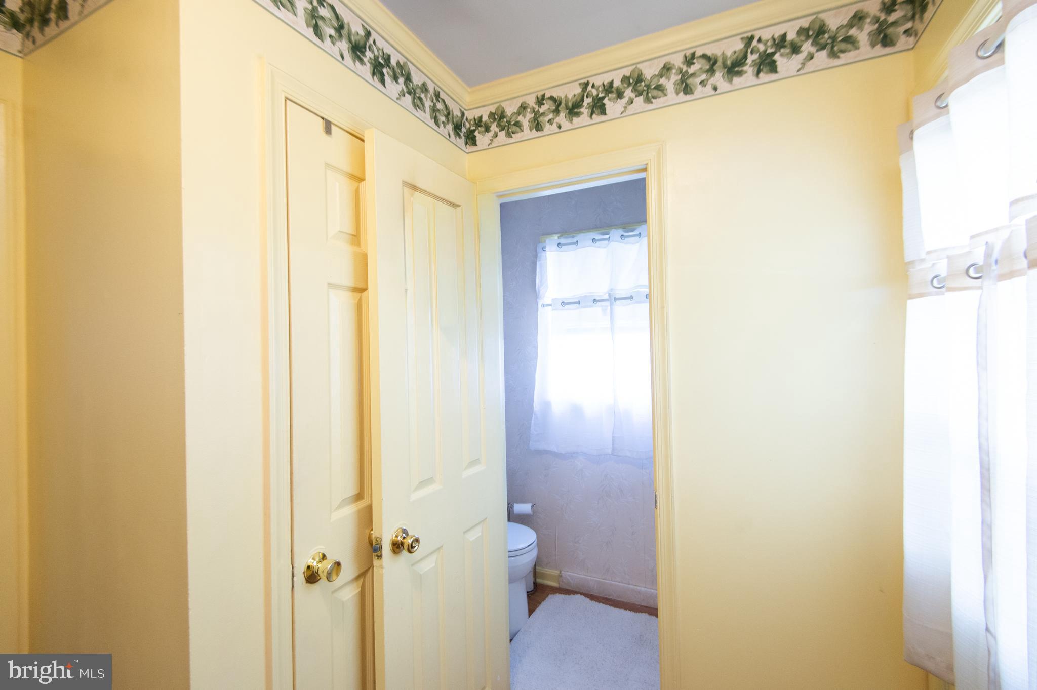 807 Bayly Road Cambridge, MD 21613 - Photo 11 of 35 Downstairs updated half bath