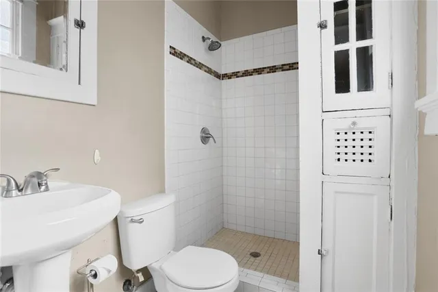 $649,995 | 2001-03 General Taylor Street, New Orleans, LA 70115