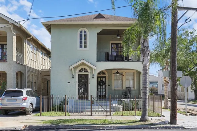 $649,995 | 2001-03 General Taylor Street, New Orleans, LA 70115