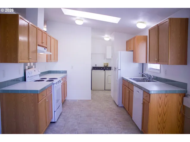 $145,000 | 6900 Southwest 195th Avenue, Unit 168, Beaverton, OR 97007