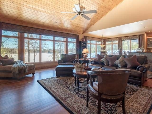 8122 Northern Road Minocqua, WI 54548 - Photo 3 of 20 Gallery Image 3