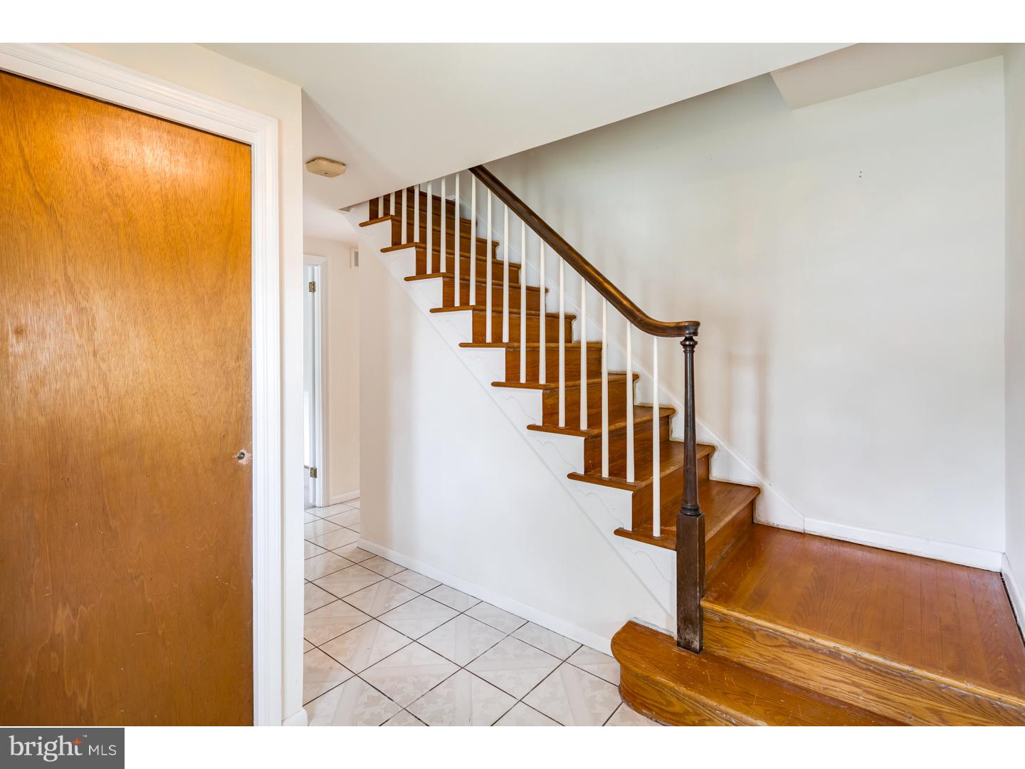 121 Farmington Road Cherry Hill, NJ 08034 - Photo 2 of 25 Gallery Image 2