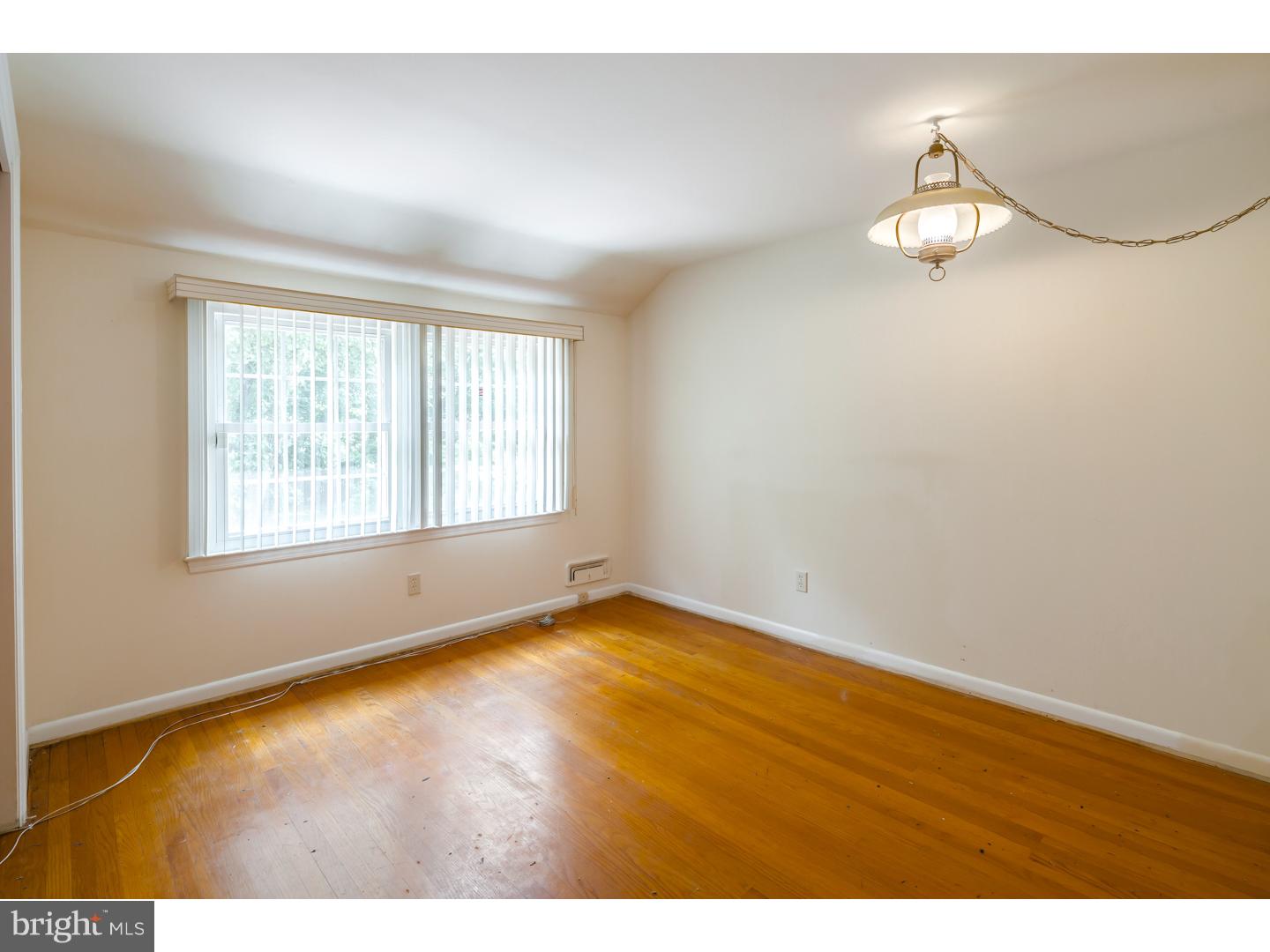 121 Farmington Road Cherry Hill, NJ 08034 - Photo 16 of 25 Gallery Image 16