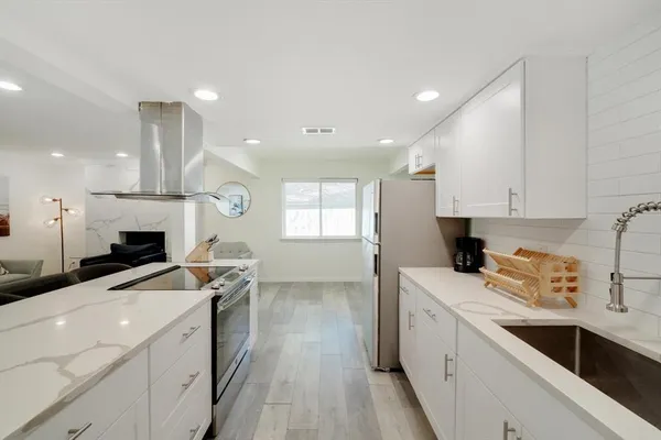 $380,000 | 742 Austrian Road, Grand Prairie, TX 75050