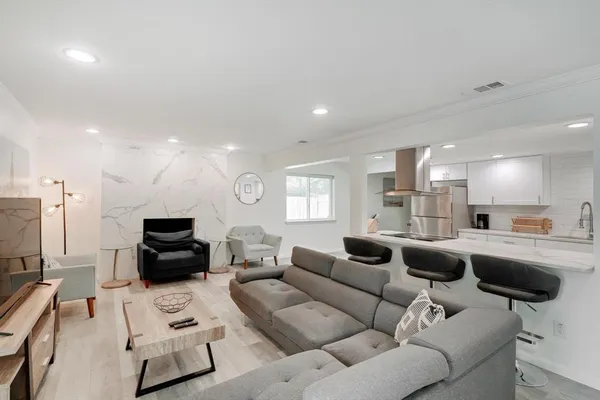 $380,000 | 742 Austrian Road, Grand Prairie, TX 75050