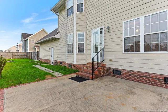 $2,050 | 1901 Ellie Avenue, Fayetteville, NC 28314