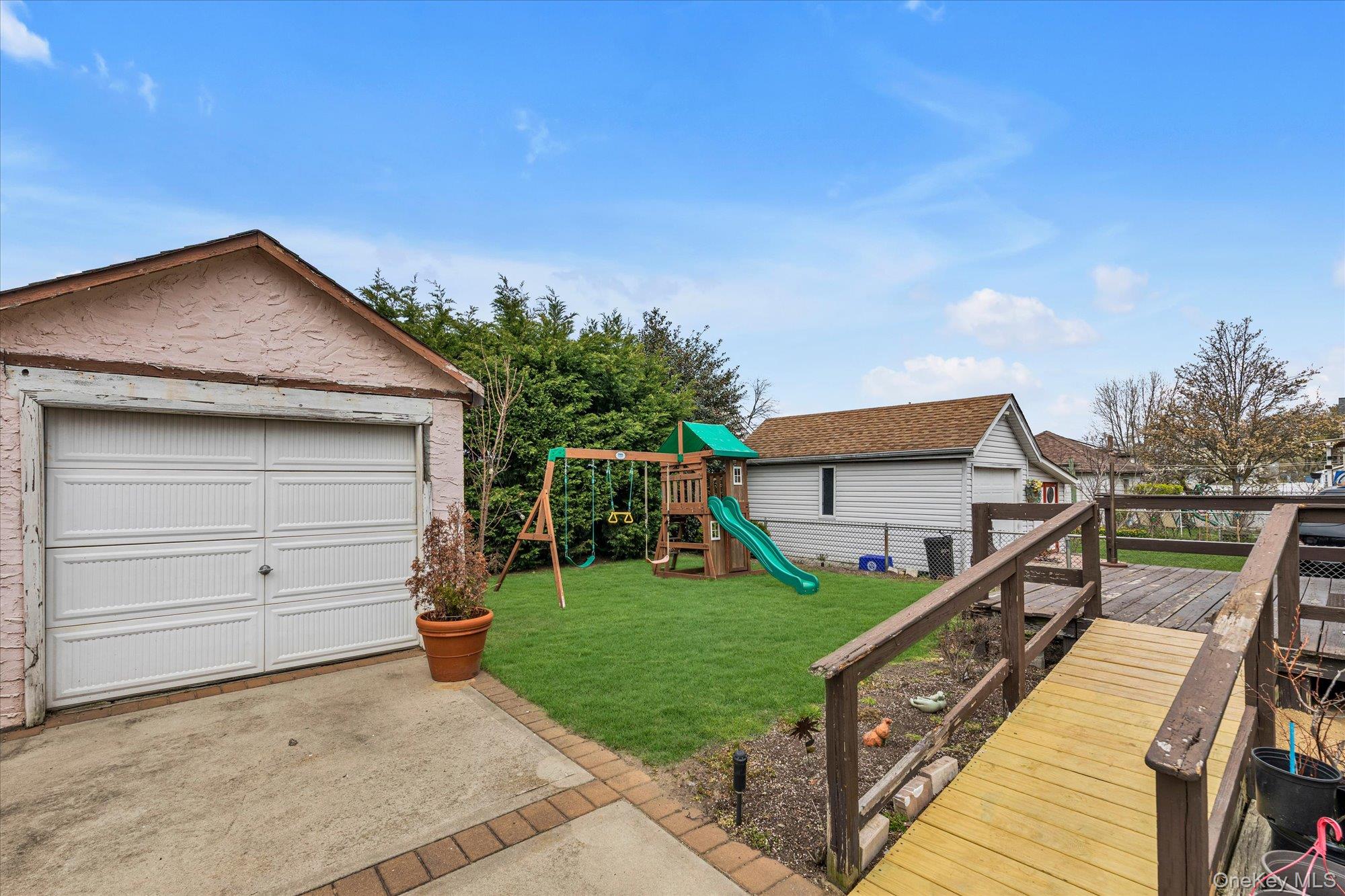 3080 Roxbury Road Oceanside, NY 11572 - Photo 20 of 21