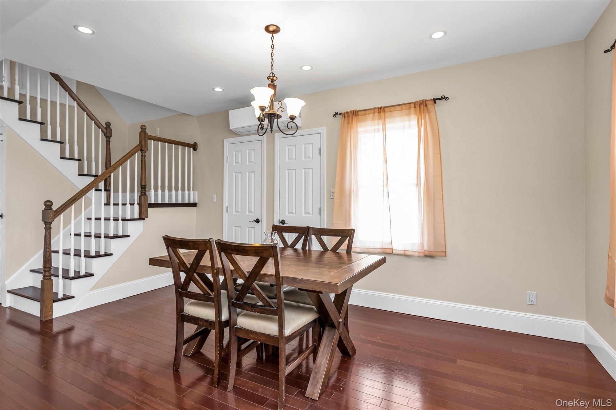 3080 Roxbury Road Oceanside, NY 11572 - Photo 7 of 21