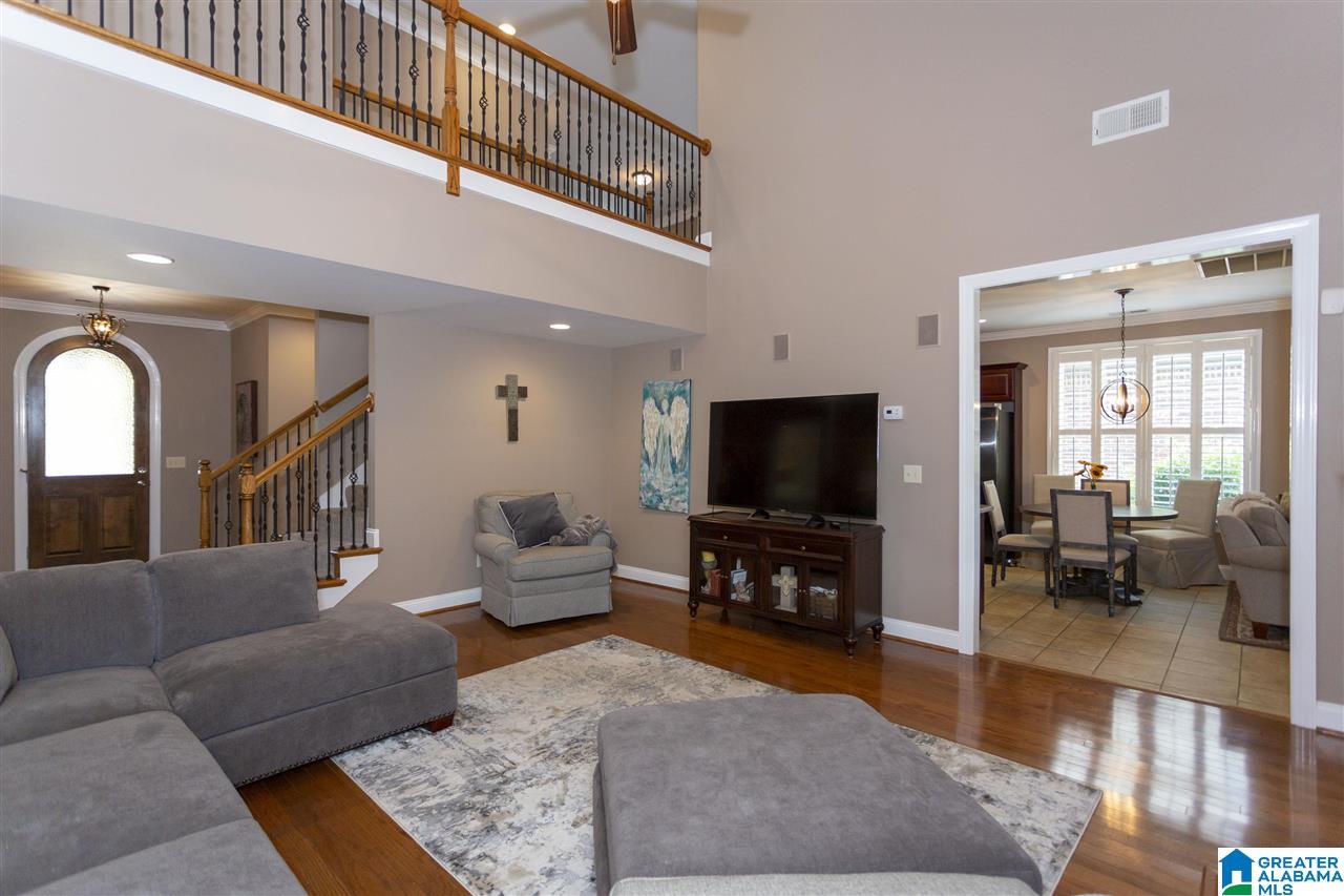 2621 Arbor Way Birmingham, AL 35244 - Photo 6 of 39