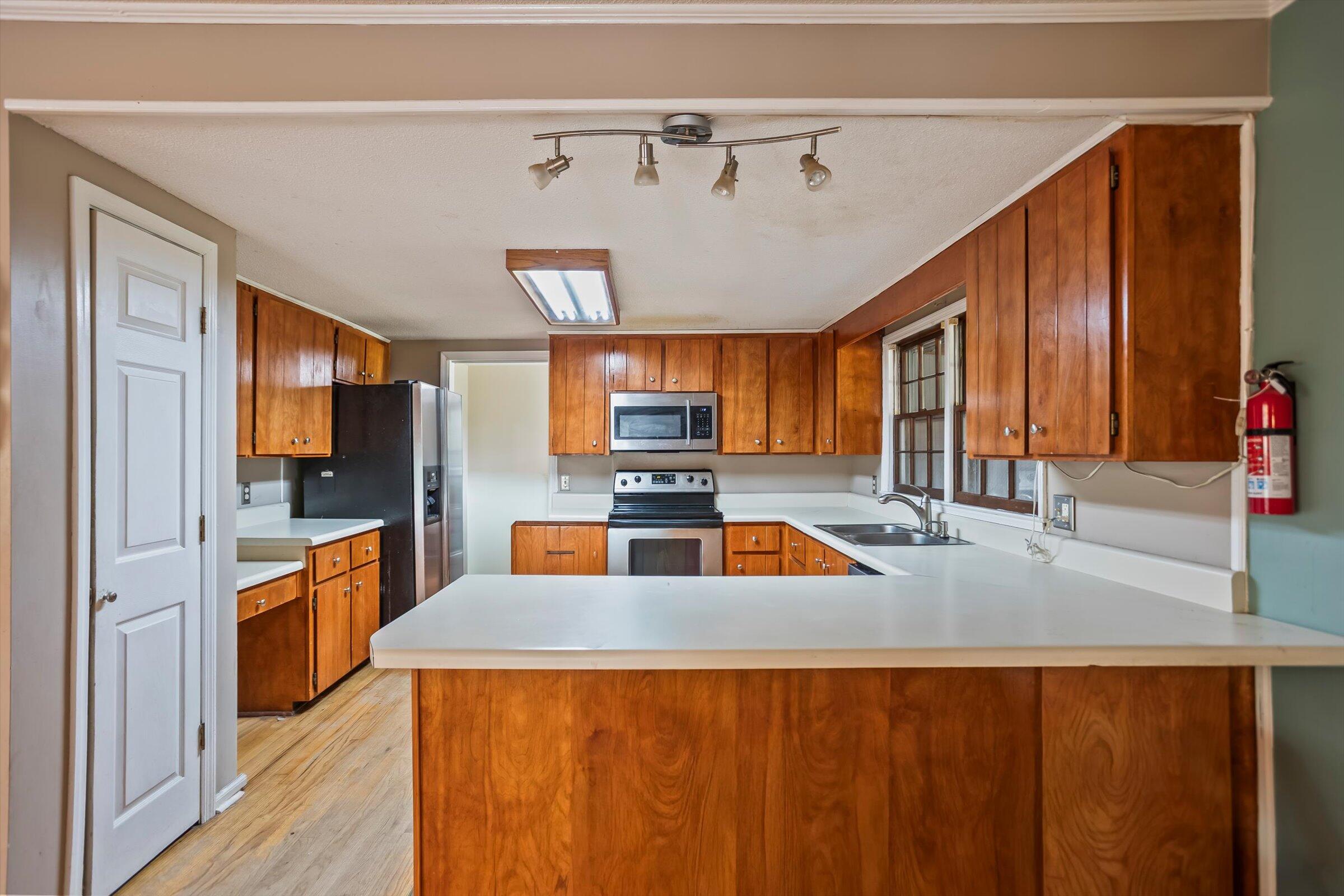 2548 Ramblewood Road Aiken, SC 29803 - Photo 12 of 35 15-4G7A5219