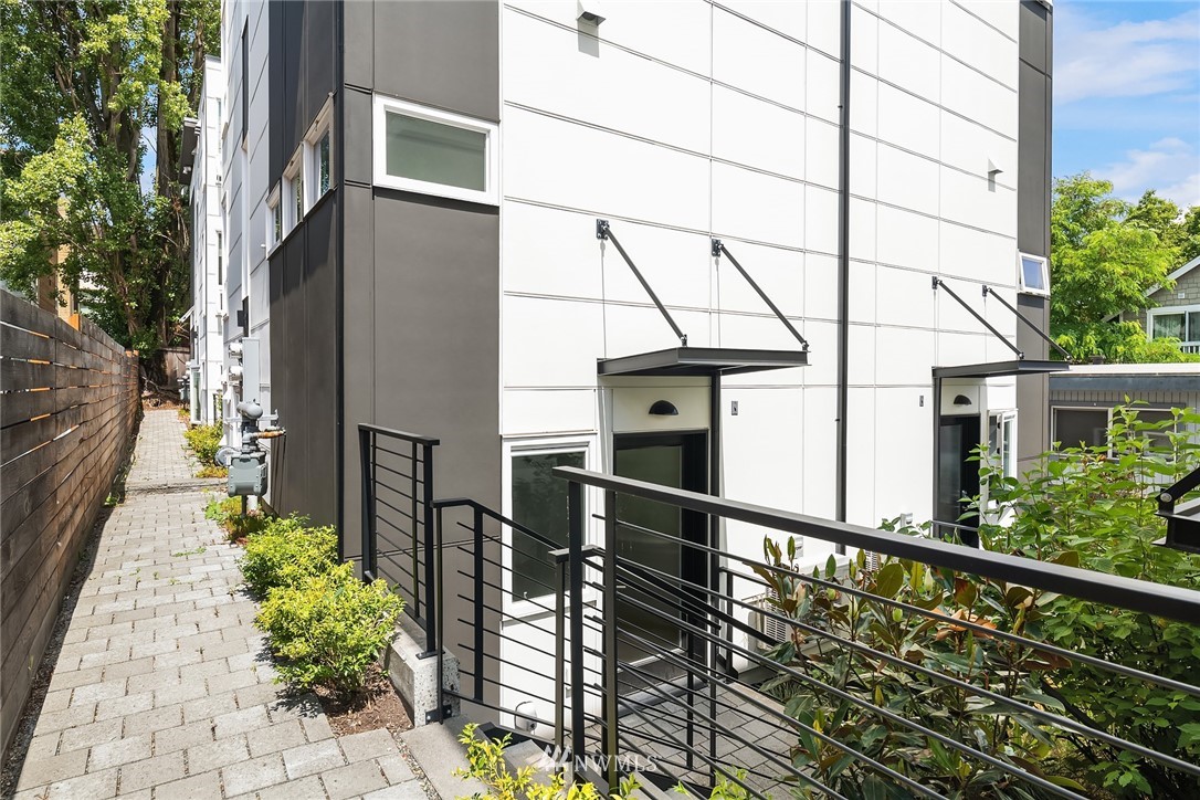 2022 A S Main Street Seattle, WA 98144 - Photo 22 of 23 Gallery Image 22