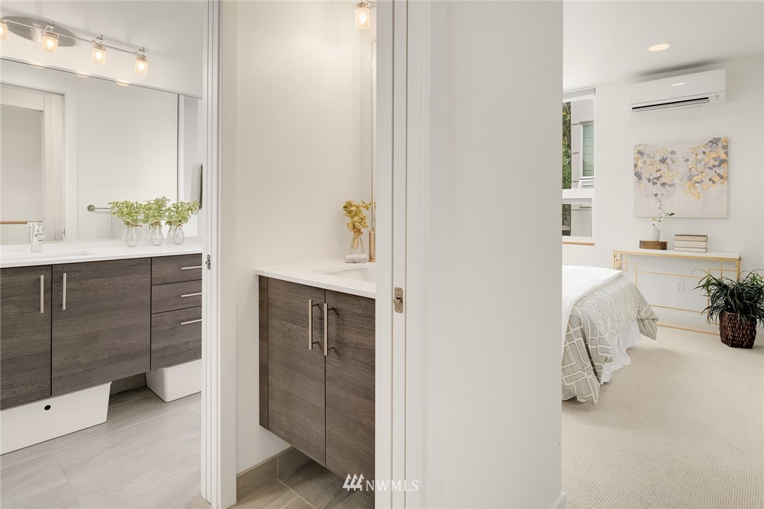 2022 A S Main Street Seattle, WA 98144 - Photo 10 of 23 Gallery Image 10