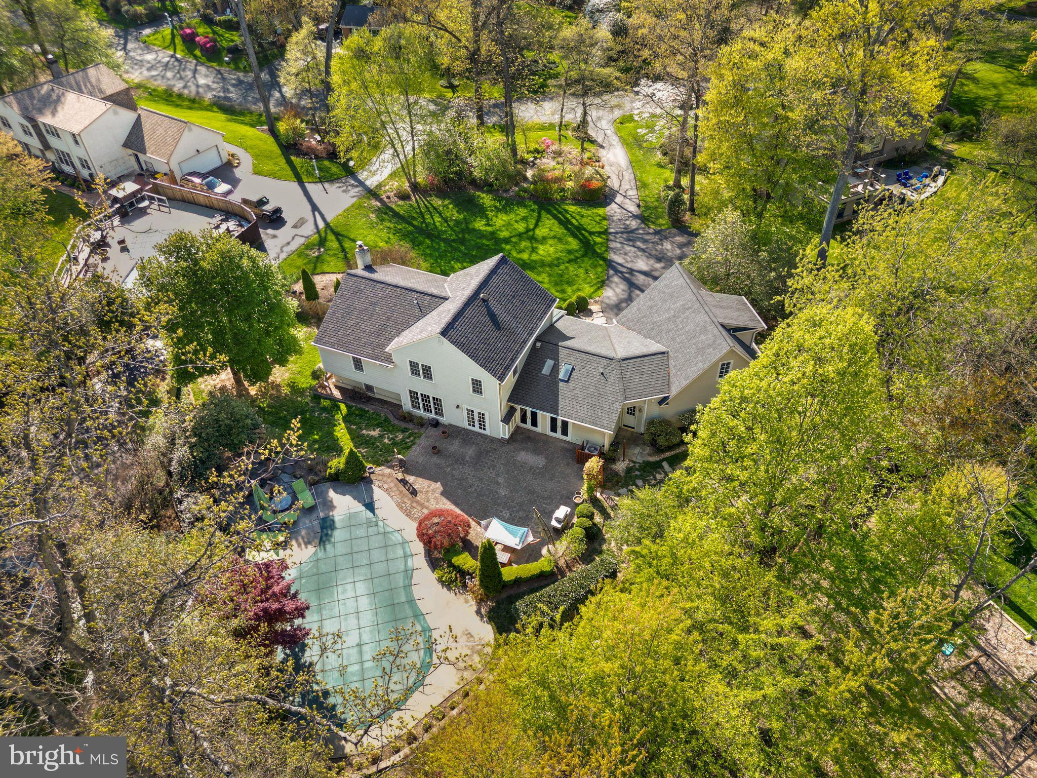 11809 Wayland Street Oakton, VA 22124 - Photo 86 of 97 an aerial view of a house with a yard and swimming pool