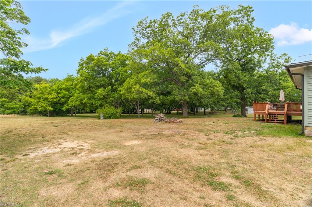 4681 Gumtree Road Winston-Salem, NC 27107 - Photo 36 of 42