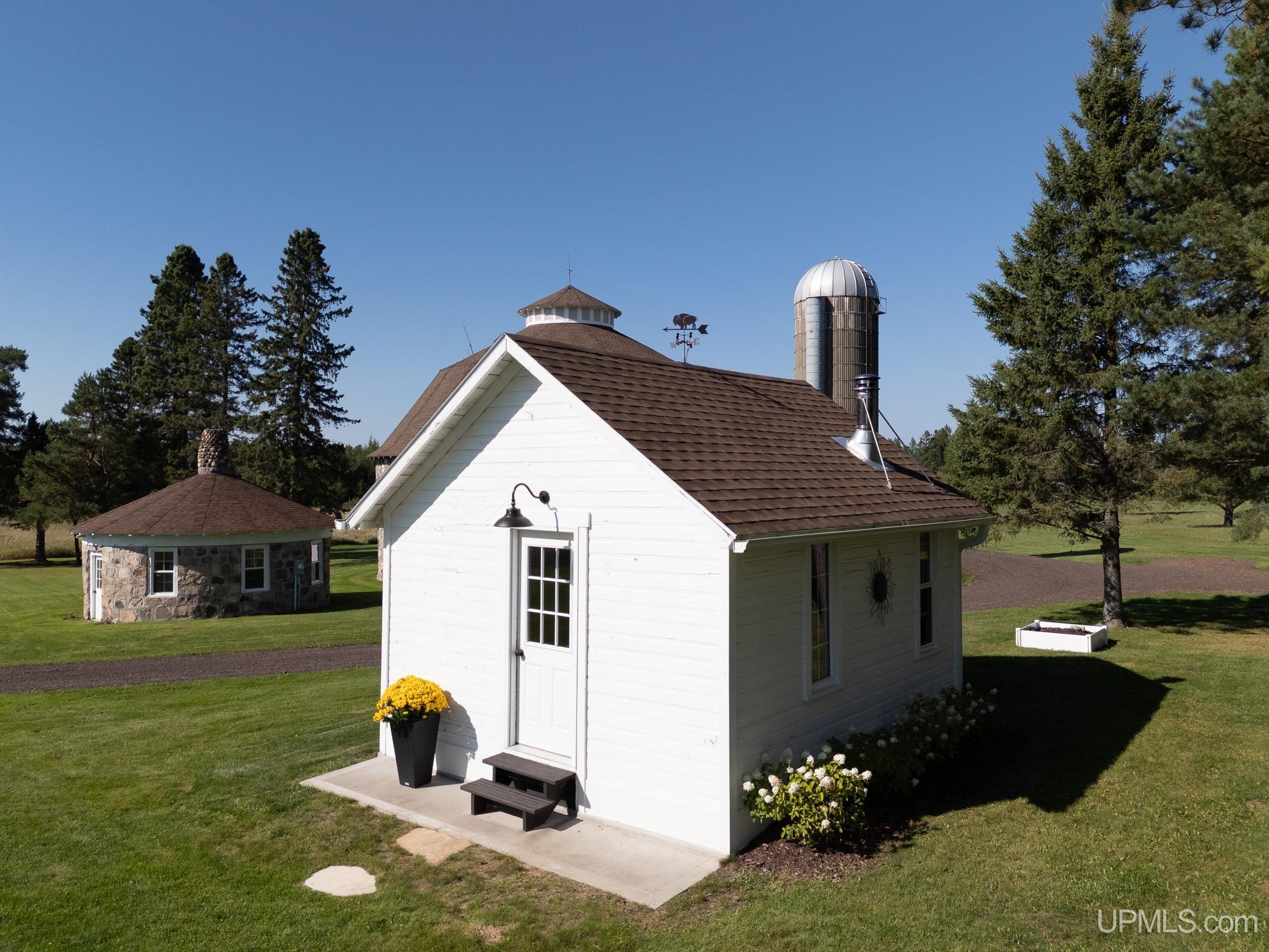 12248 Dupont Road Hurley, WI 54534 - Photo 47 of 61