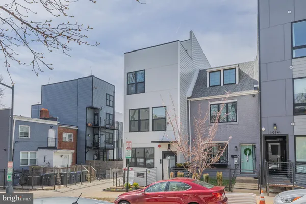 $1,750 | 1012 17th Place Northeast, Unit 1, Washington, DC 20002