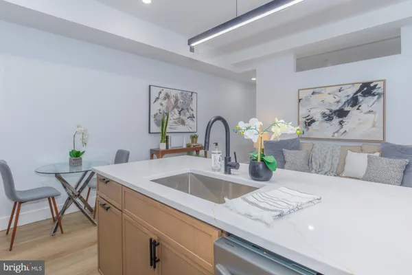 $1,750 | 1012 17th Place Northeast, Unit 1, Washington, DC 20002