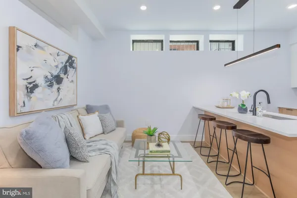 $1,750 | 1012 17th Place Northeast, Unit 1, Washington, DC 20002