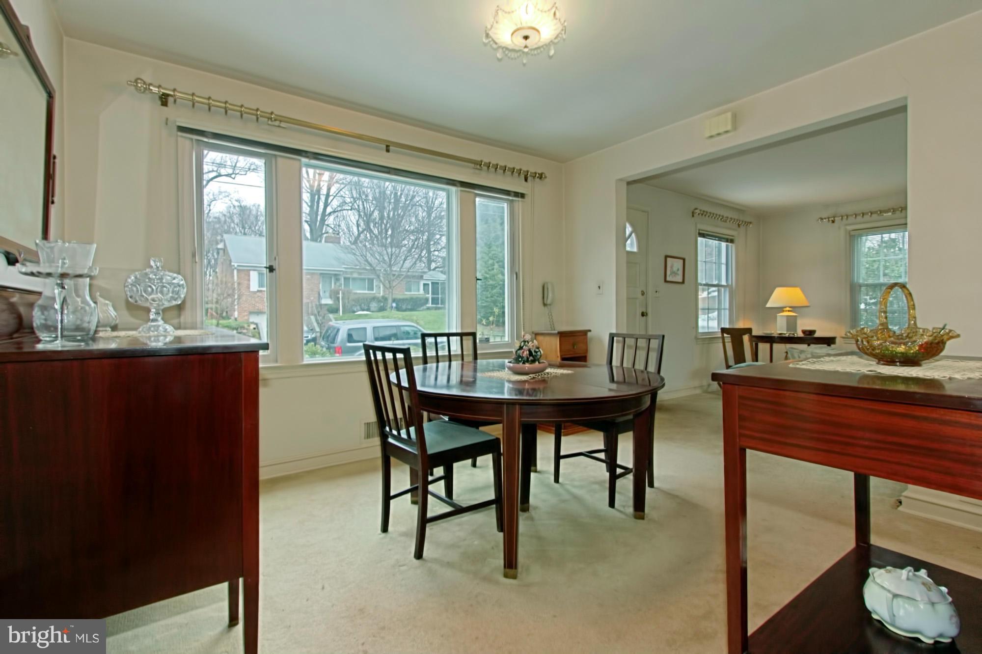 801 Ridge Place Falls Church, VA 22046 - Photo 13 of 30 Dining Room