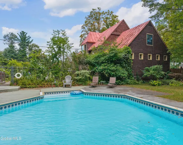 $1,200,000 | 182 Ballston Avenue, Saratoga Springs, NY 12866