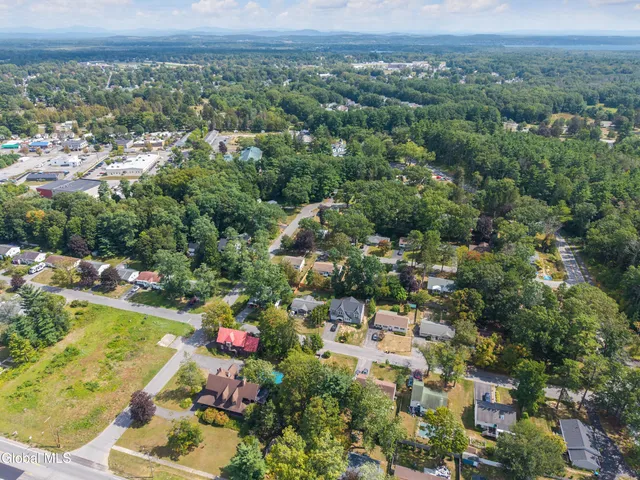 $1,200,000 | 182 Ballston Avenue, Saratoga Springs, NY 12866