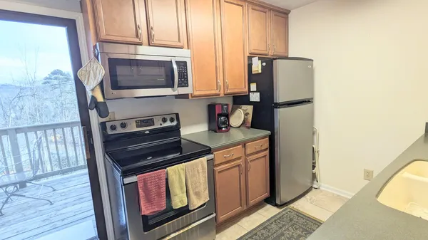 $244,500 | 3420 Morning Dove Road, Roanoke, VA 24018
