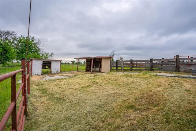 $580,000 | 5210 Balls Ferry Road, Anderson, CA 96007